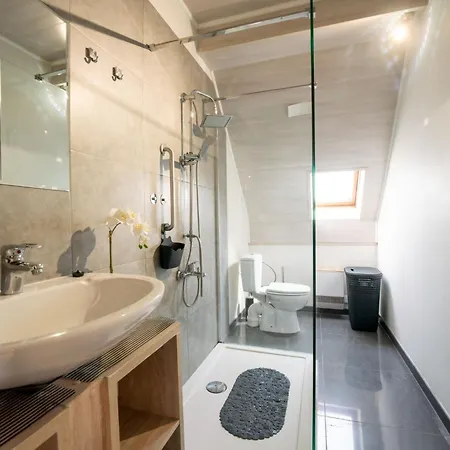 Derby By Interhome *